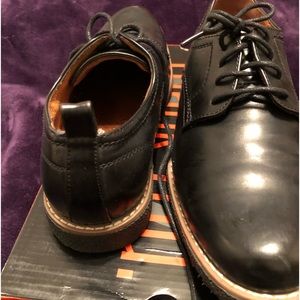 Deer Stag boys black dress shoes